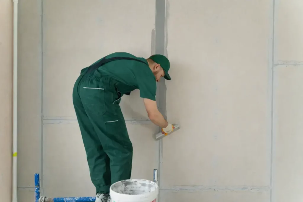 Travaux avec cloisons sèches en rénovation intérieure